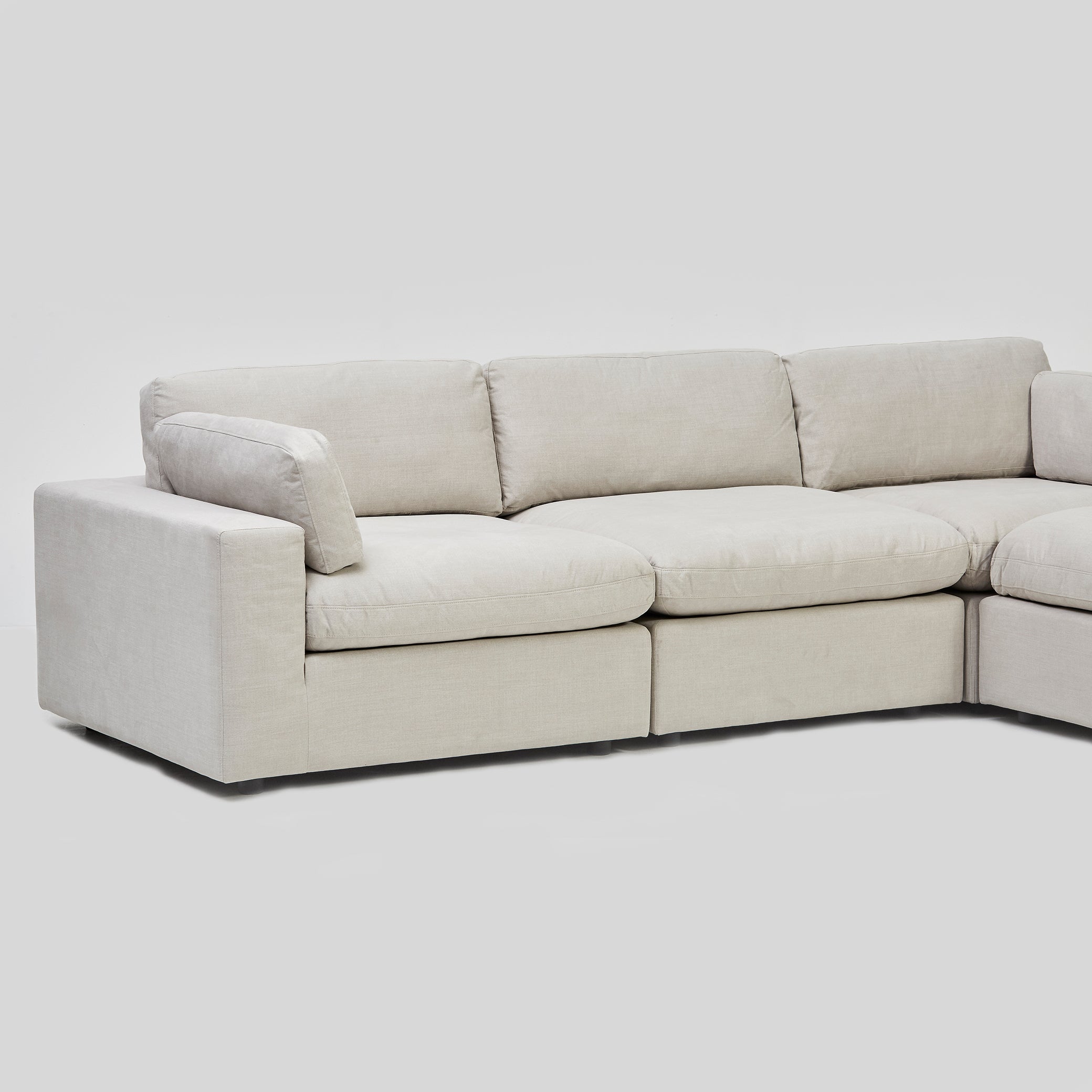 Ivy Corner Sofa in Linnnet Clay (6846070718528) (6985931030592) (14807118020986)