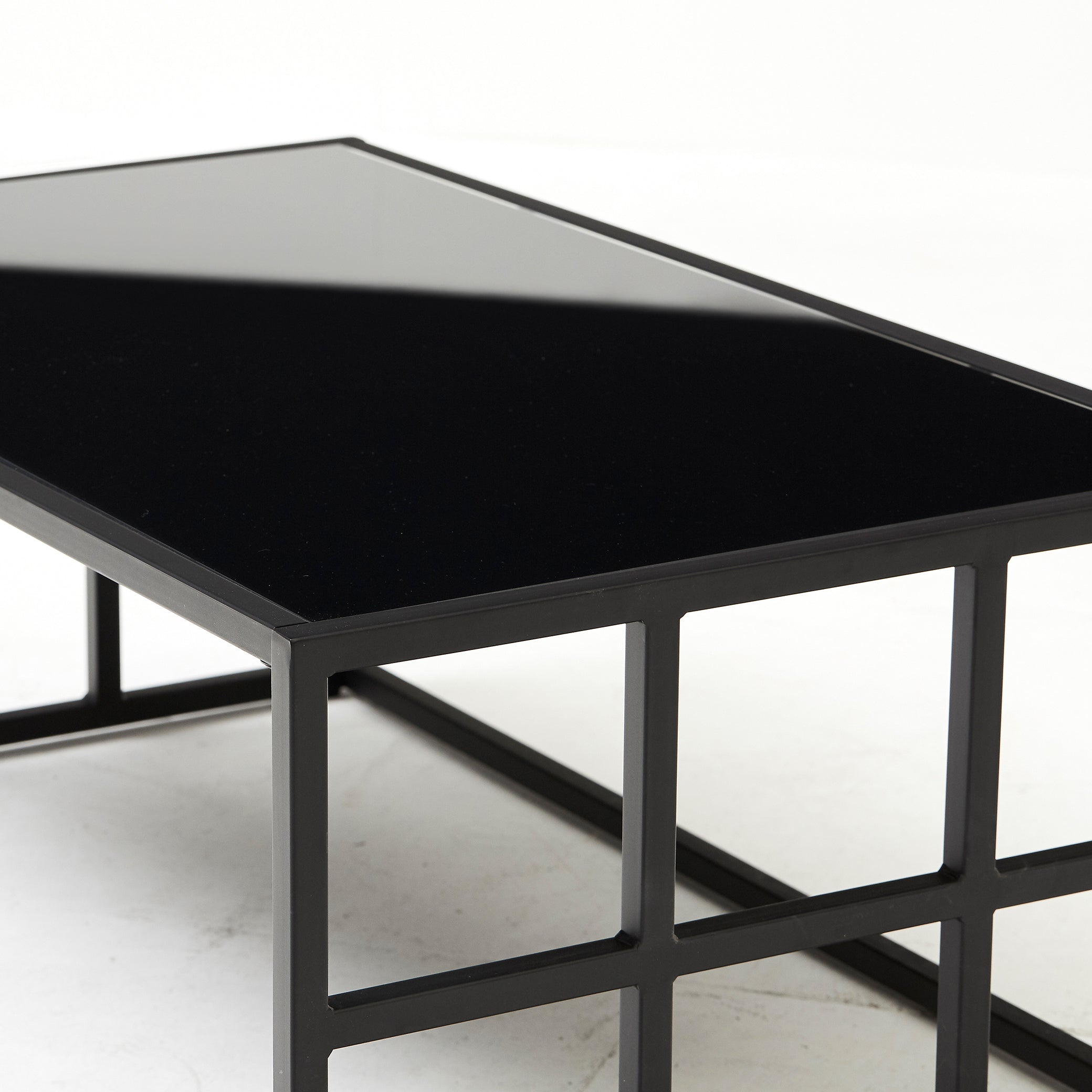 Manhattan Coffee Table with Black Glass Top (6830590787648)